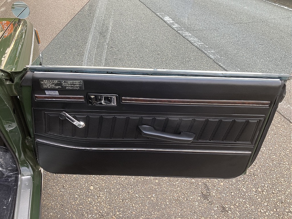 トヨタ コロナ2ドアHT(12枚目)