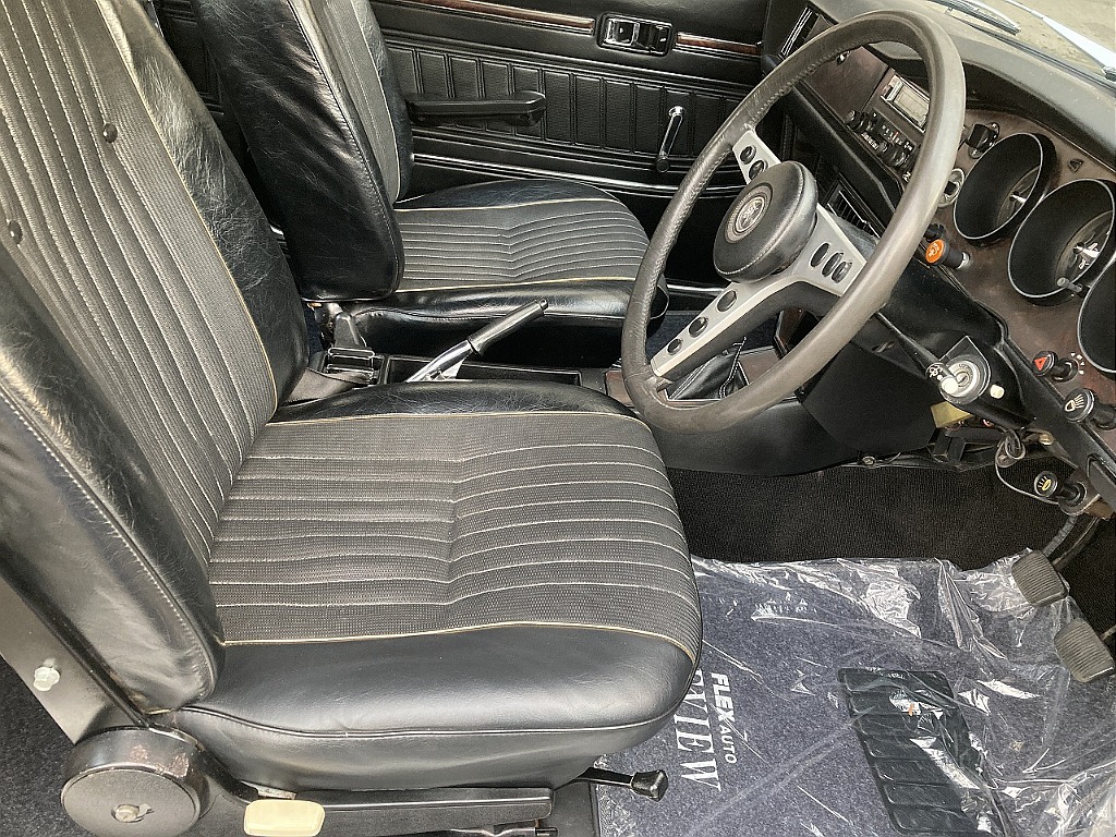 トヨタ コロナ2ドアHT(14枚目)