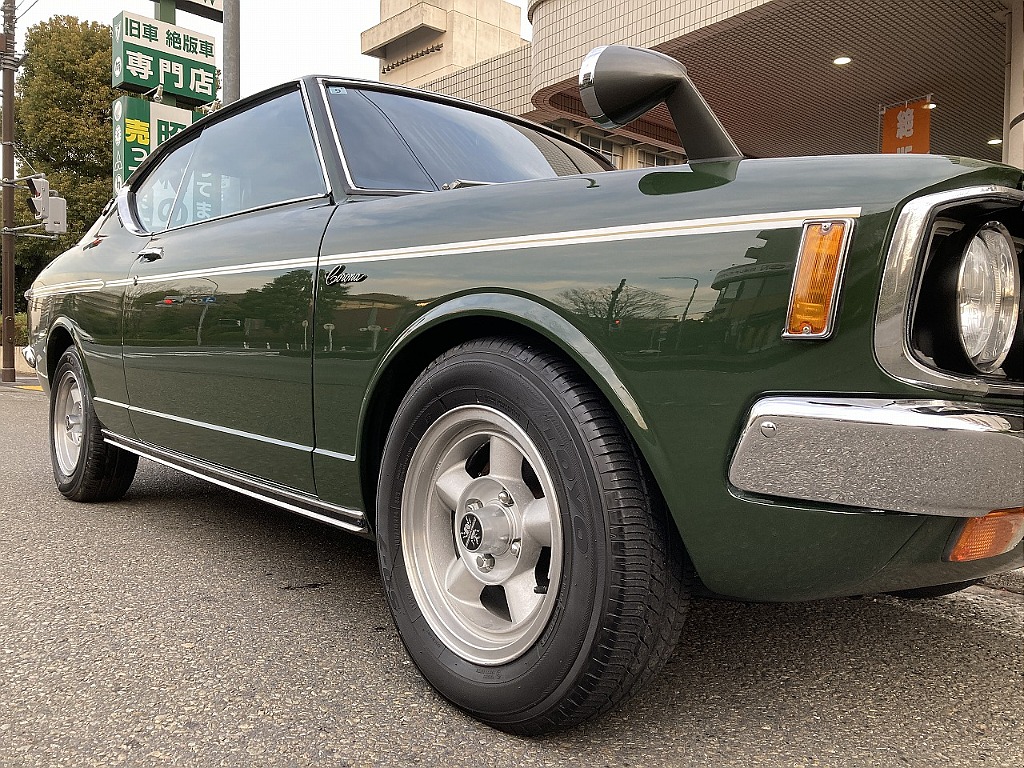 トヨタ コロナ2ドアHT(3枚目)