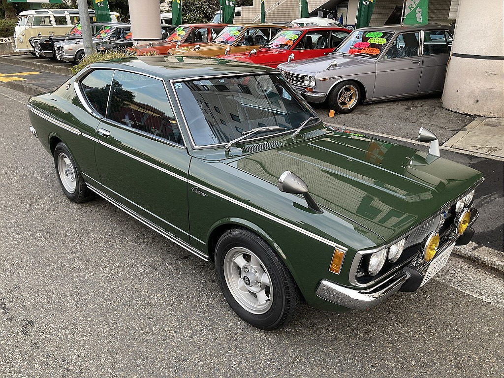 トヨタ コロナ2ドアHT(1枚目)