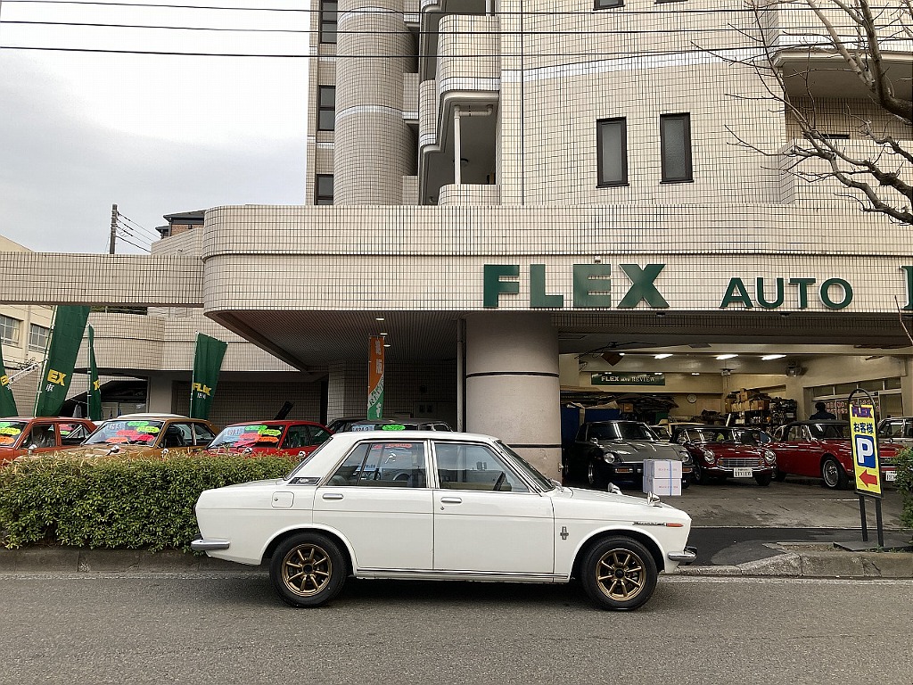 日産 ブルーバード4ドア(19枚目)