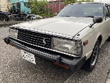 日産 スカイライン4ドア(10枚目)