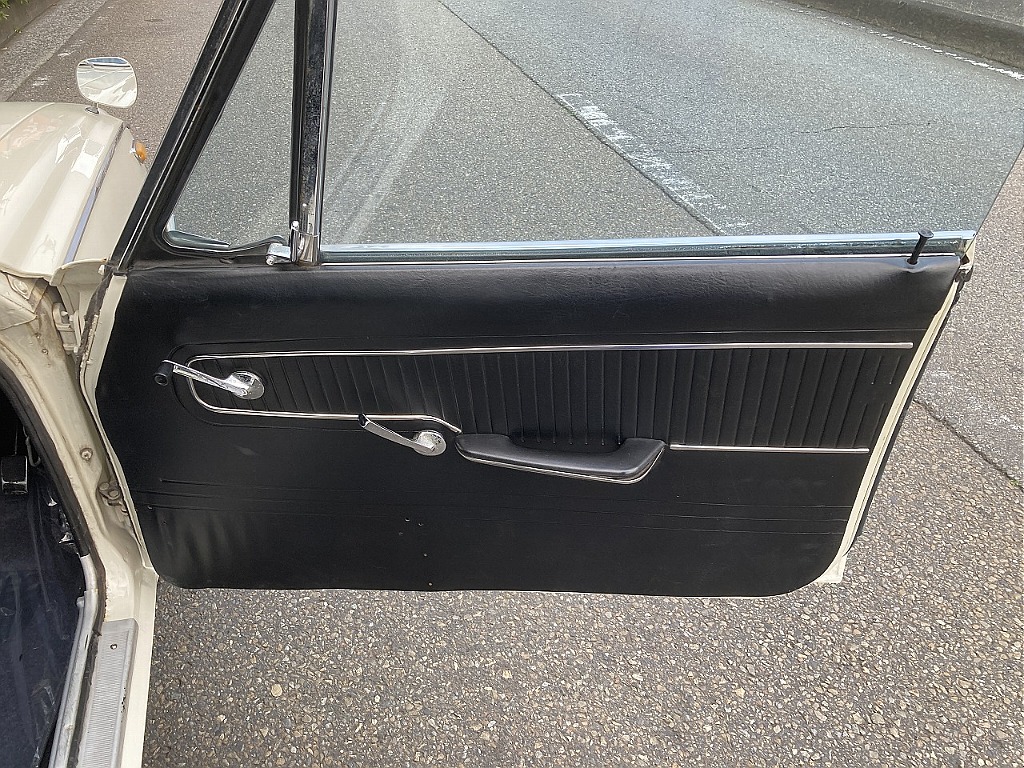 トヨタ コロナ2ドアHT(12枚目)