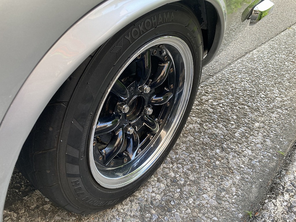 日産 ブルーバード4ドア(8枚目)