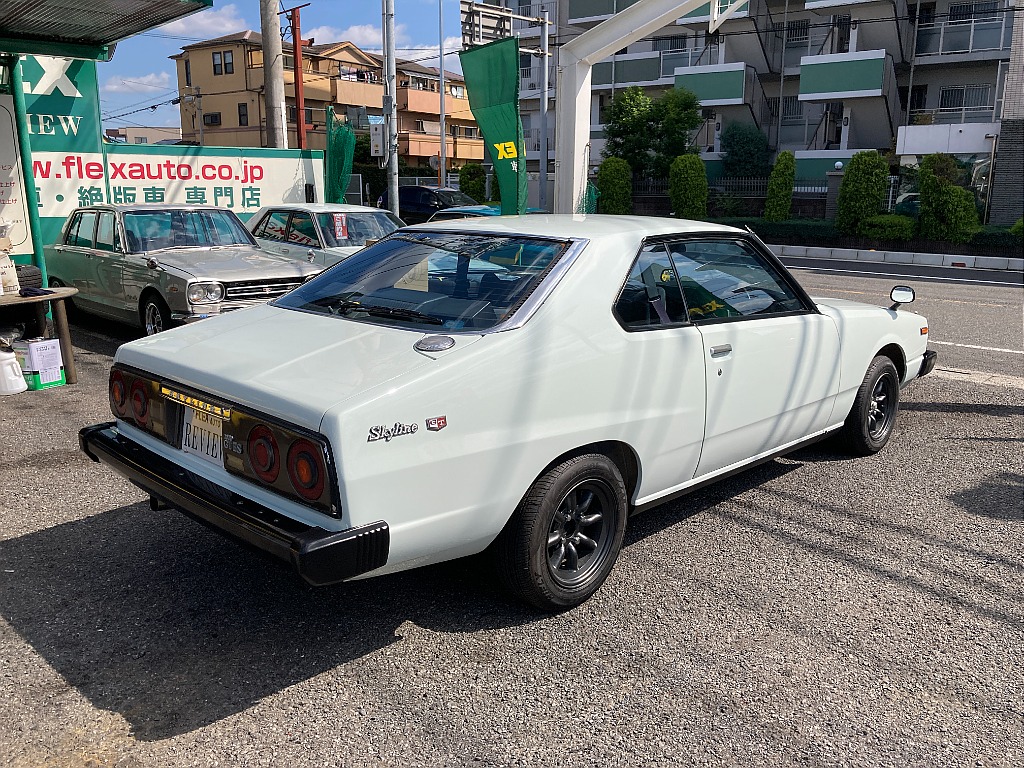 日産 スカイラインHT(2枚目)