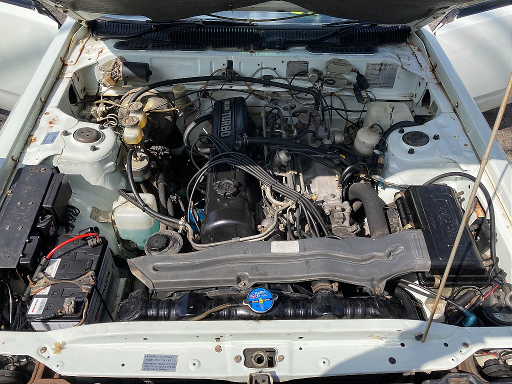 日産 スカイラインHT(4枚目)