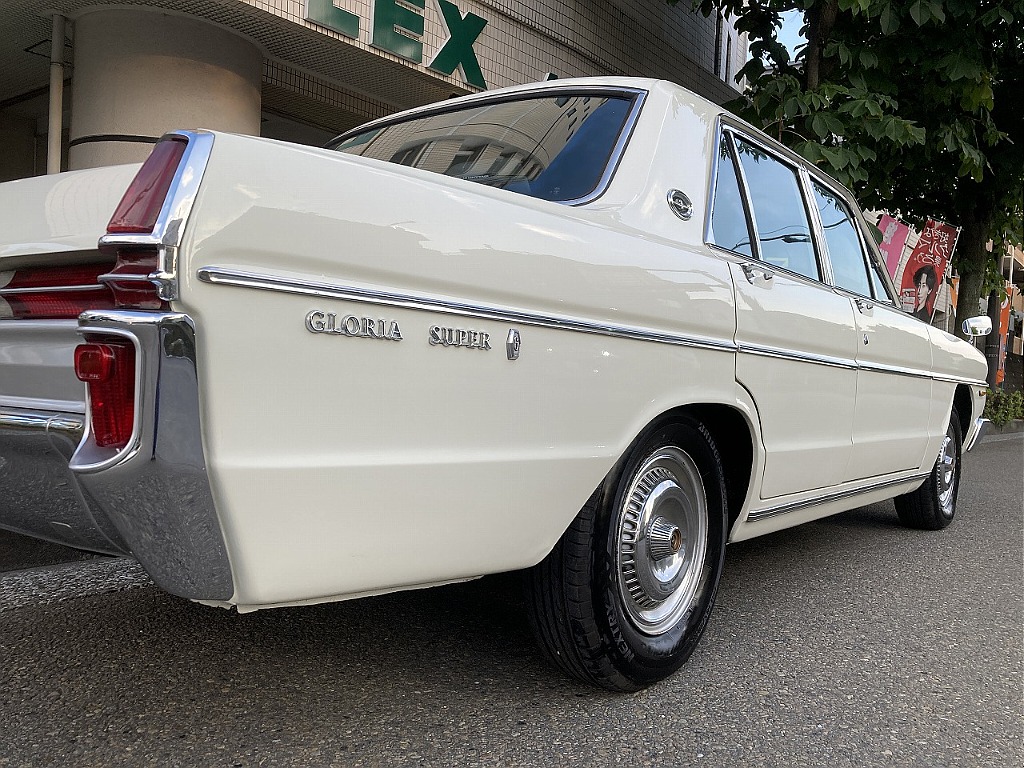 日産 プリンスグロリア(4枚目)