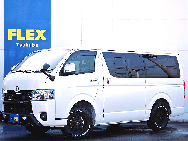 令和５年1月登録ハイエースＶダークプライムⅡ2.8ディーゼルＴＢ４ＷＤ完成致しました☆