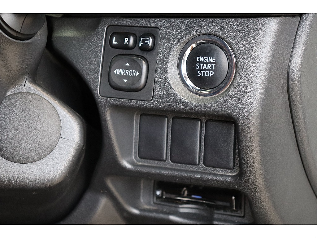 車両の状態や在庫確認は南大阪店まで♪【　072－349-1188　】