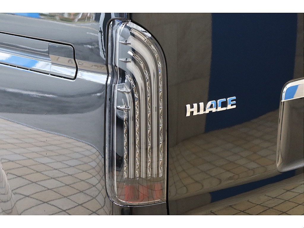 トヨタ ハイエース(44枚目)