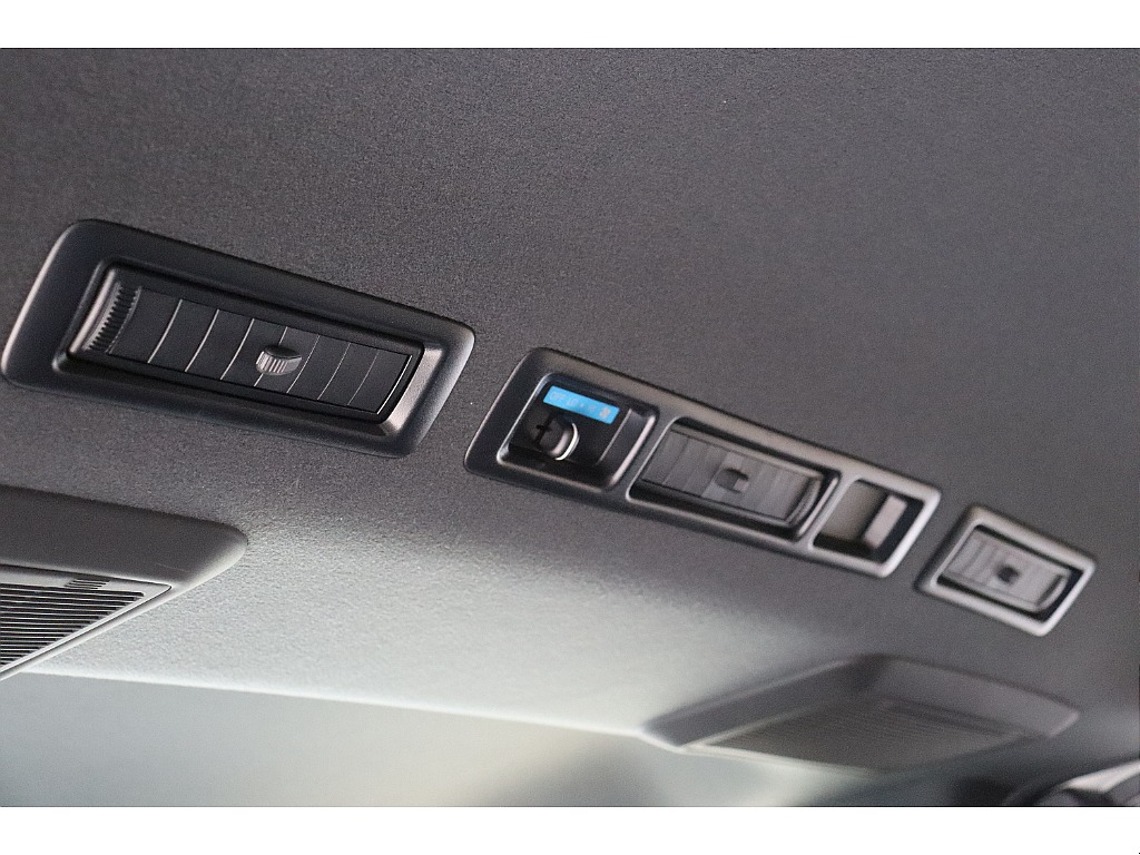 トヨタ ハイエースバン(43枚目)