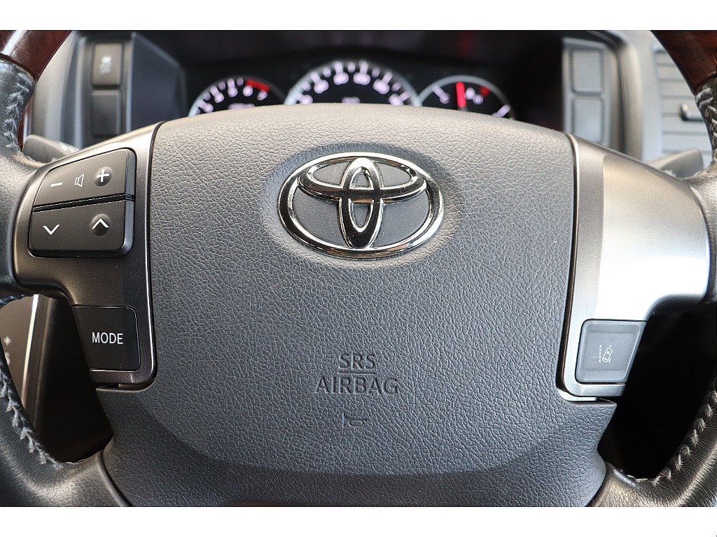 トヨタ ハイエースバン(48枚目)