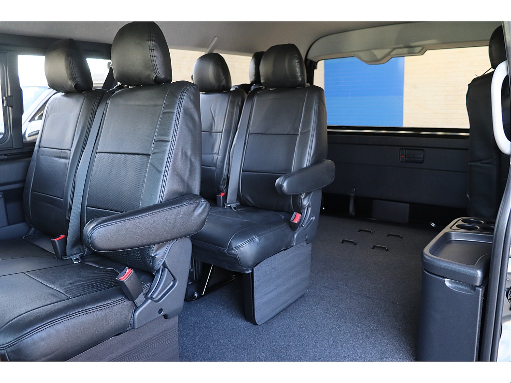 トヨタ ハイエース(47枚目)