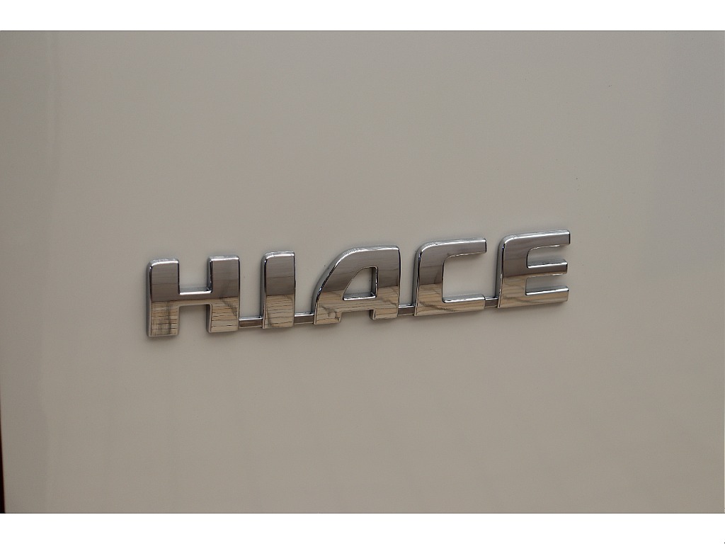 トヨタ ハイエースバン(54枚目)