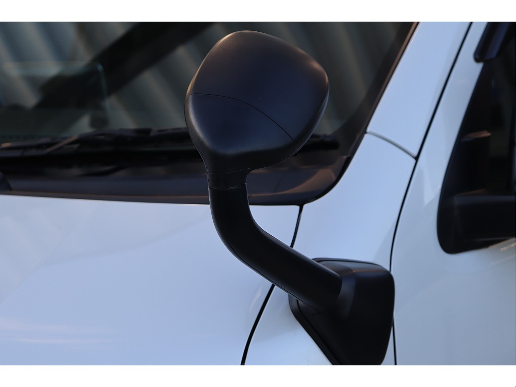 トヨタ ハイエース(41枚目)