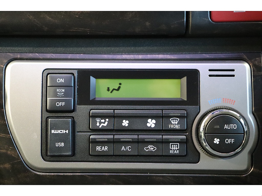 トヨタ ハイエース(53枚目)