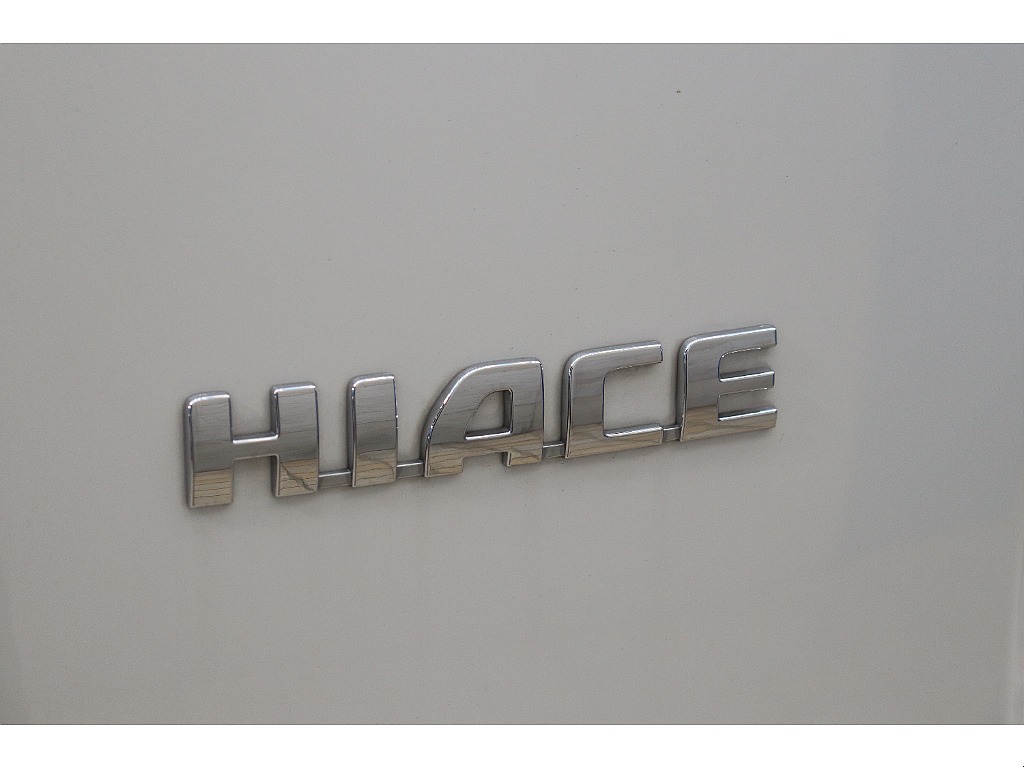 トヨタ ハイエースバン(42枚目)