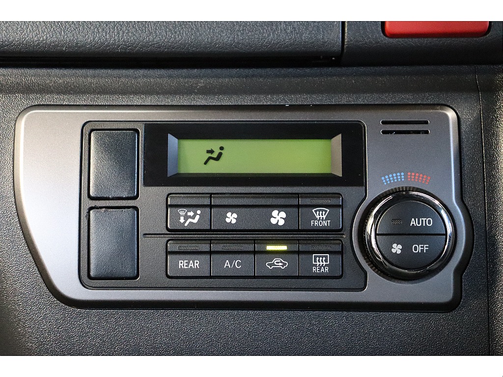 トヨタ ハイエースバン(52枚目)