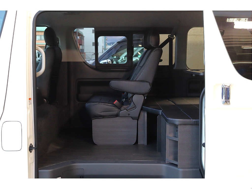 トヨタ ハイエース(44枚目)