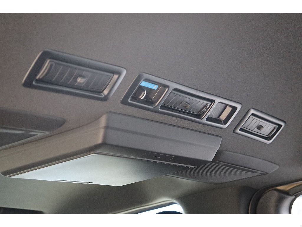 トヨタ ハイエースバン(45枚目)