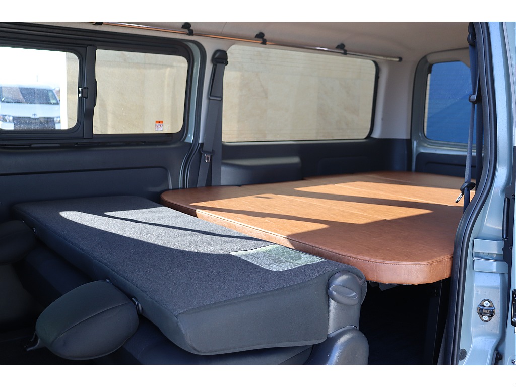 トヨタ ハイエースバン(43枚目)