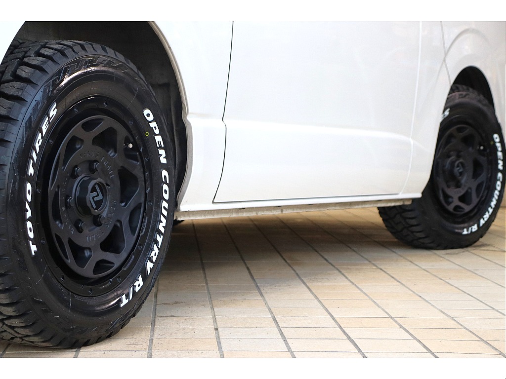 トヨタ ハイエースバン(11枚目)