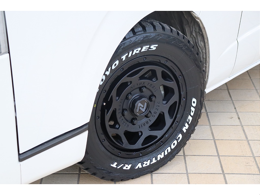 トヨタ ハイエースバン(33枚目)