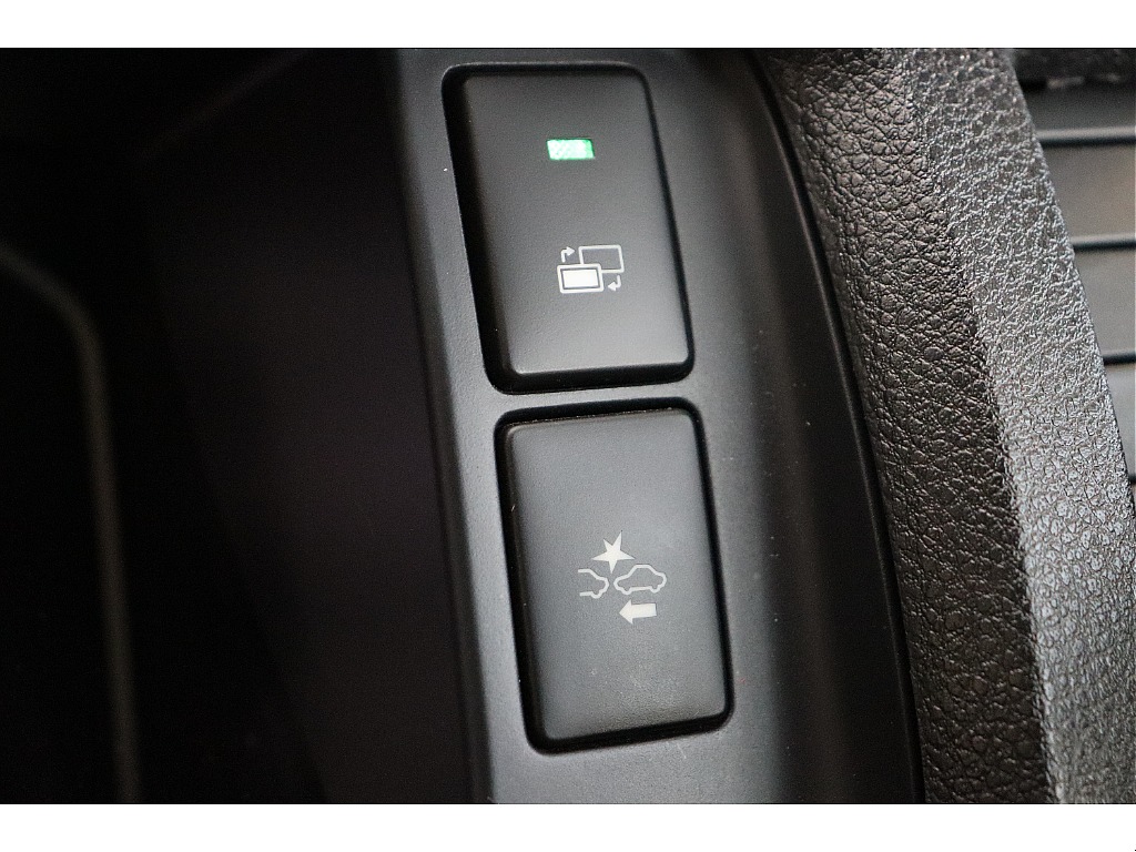 トヨタ ハイエースバン(35枚目)