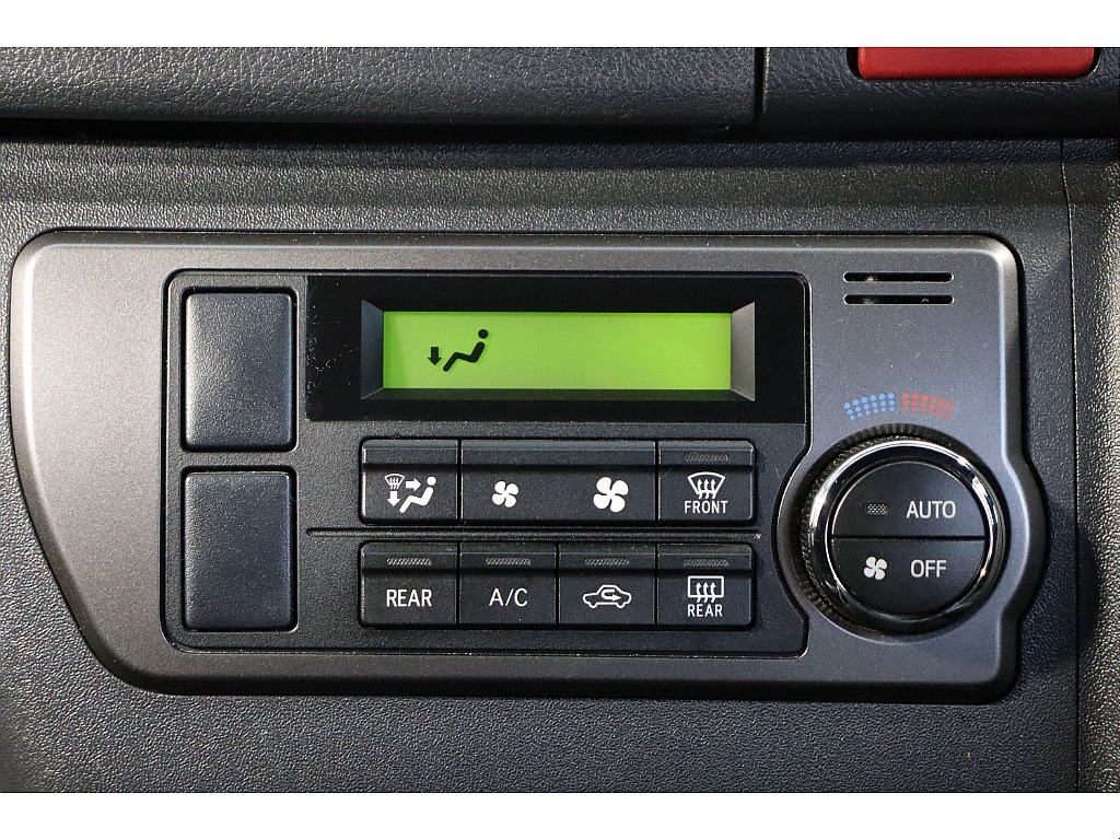 トヨタ ハイエースバン(48枚目)