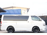 トヨタ ハイエースバン(8枚目)