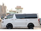 トヨタ ハイエースバン(9枚目)