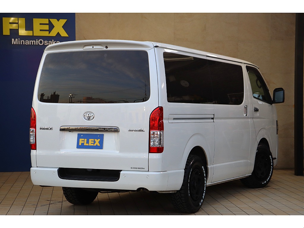 トヨタ ハイエースバン(10枚目)