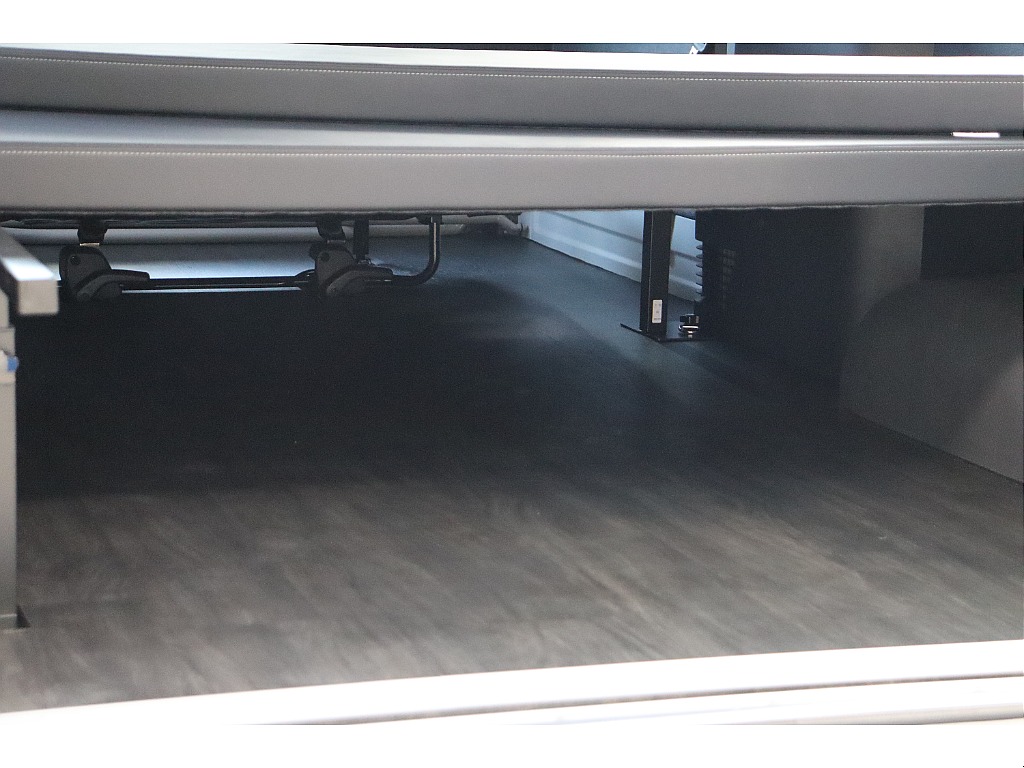 トヨタ ハイエースバン(50枚目)