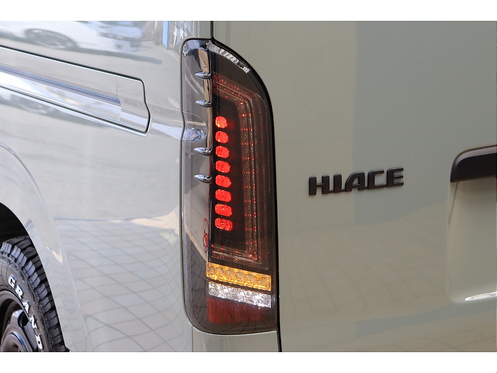 トヨタ ハイエースバン(42枚目)