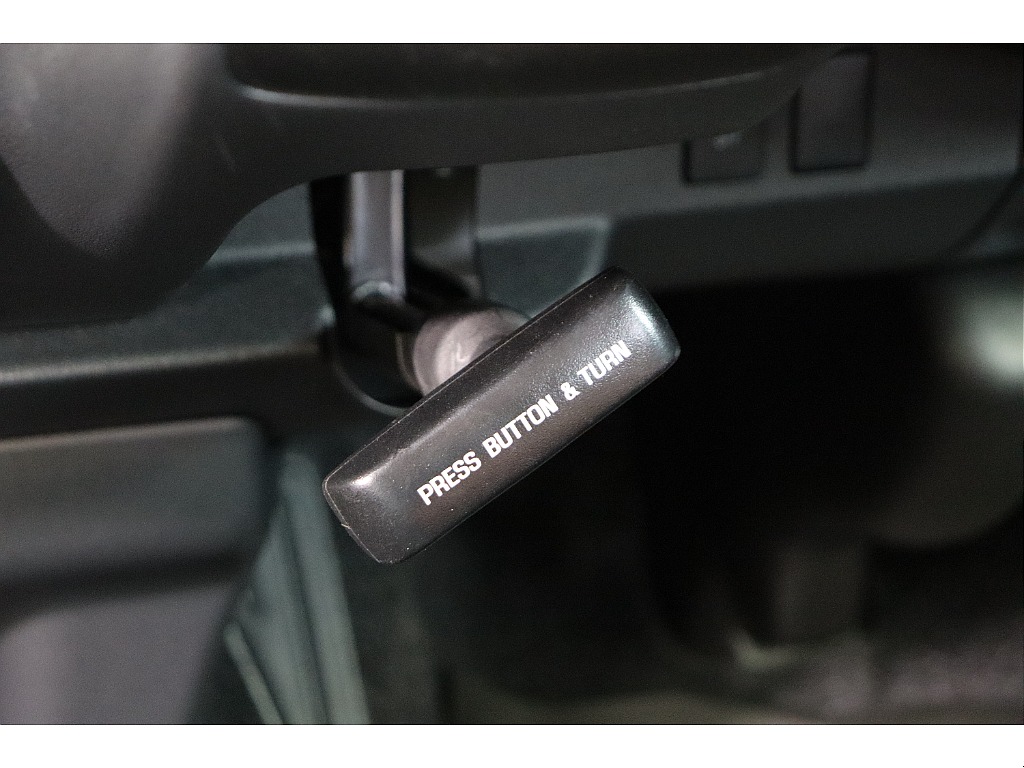 トヨタ ハイエースバン(55枚目)