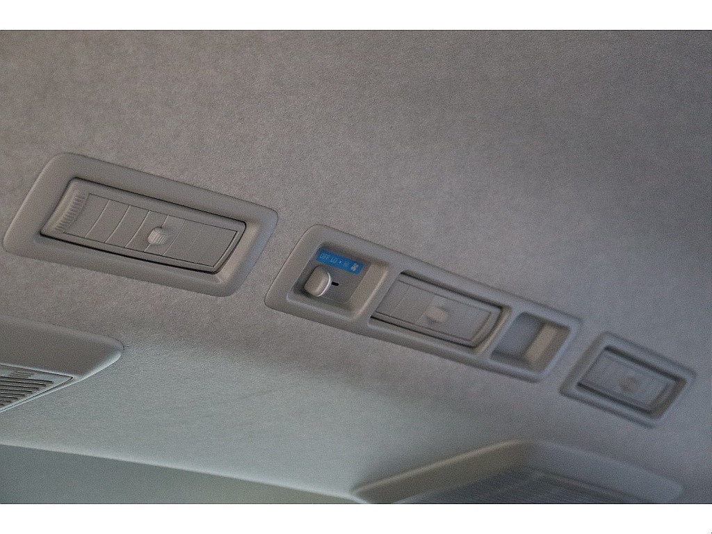 トヨタ ハイエースバン(49枚目)