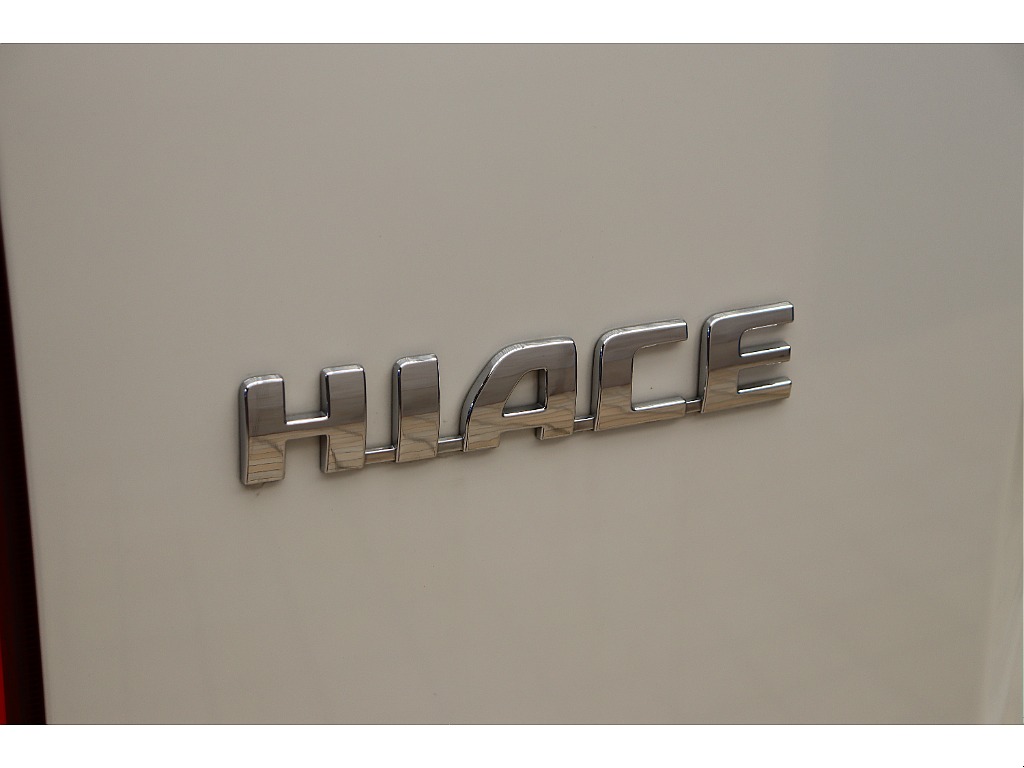 トヨタ ハイエースバン(50枚目)