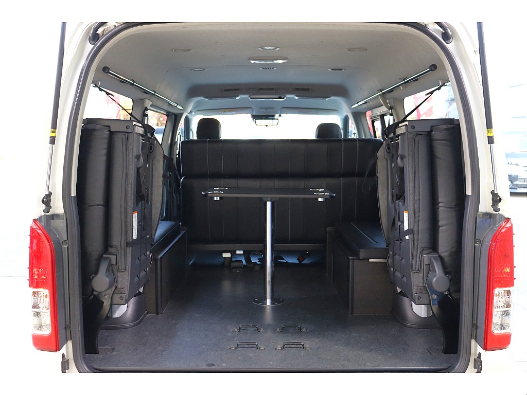 トヨタ ハイエース(52枚目)