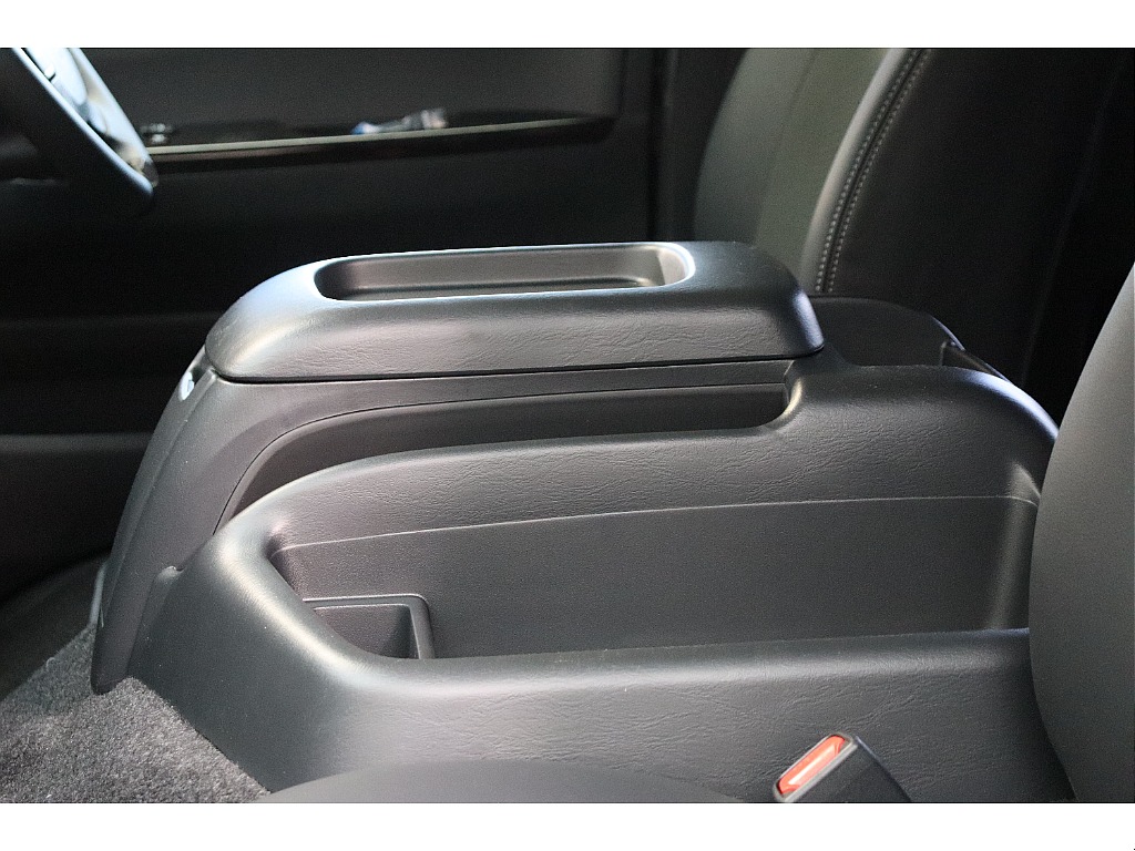 トヨタ ハイエースバン(42枚目)