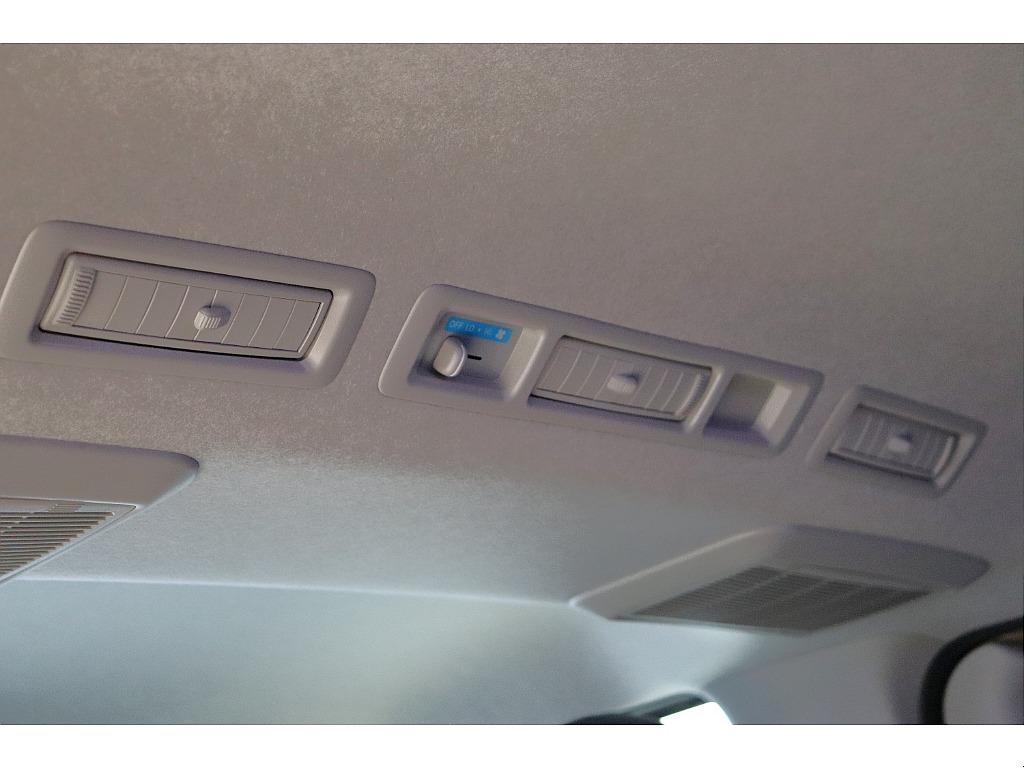 車両の状態や在庫確認は南大阪店まで♪【　072－349-1188　】