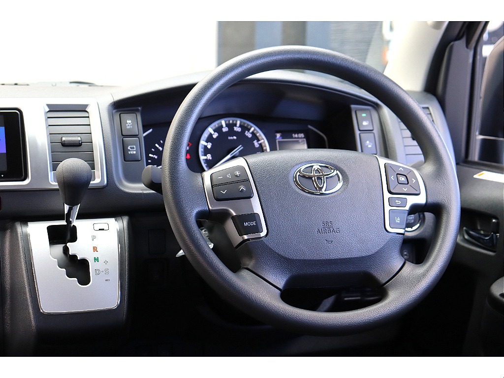 トヨタ ハイエースバン(52枚目)