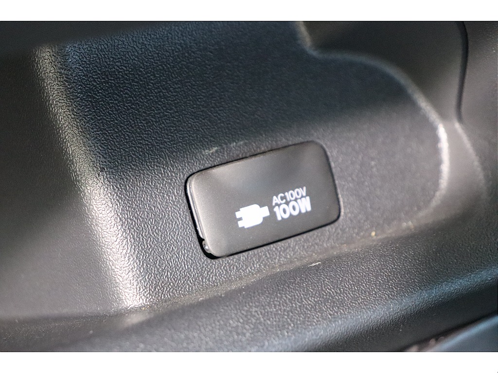 トヨタ ハイエースバン(50枚目)