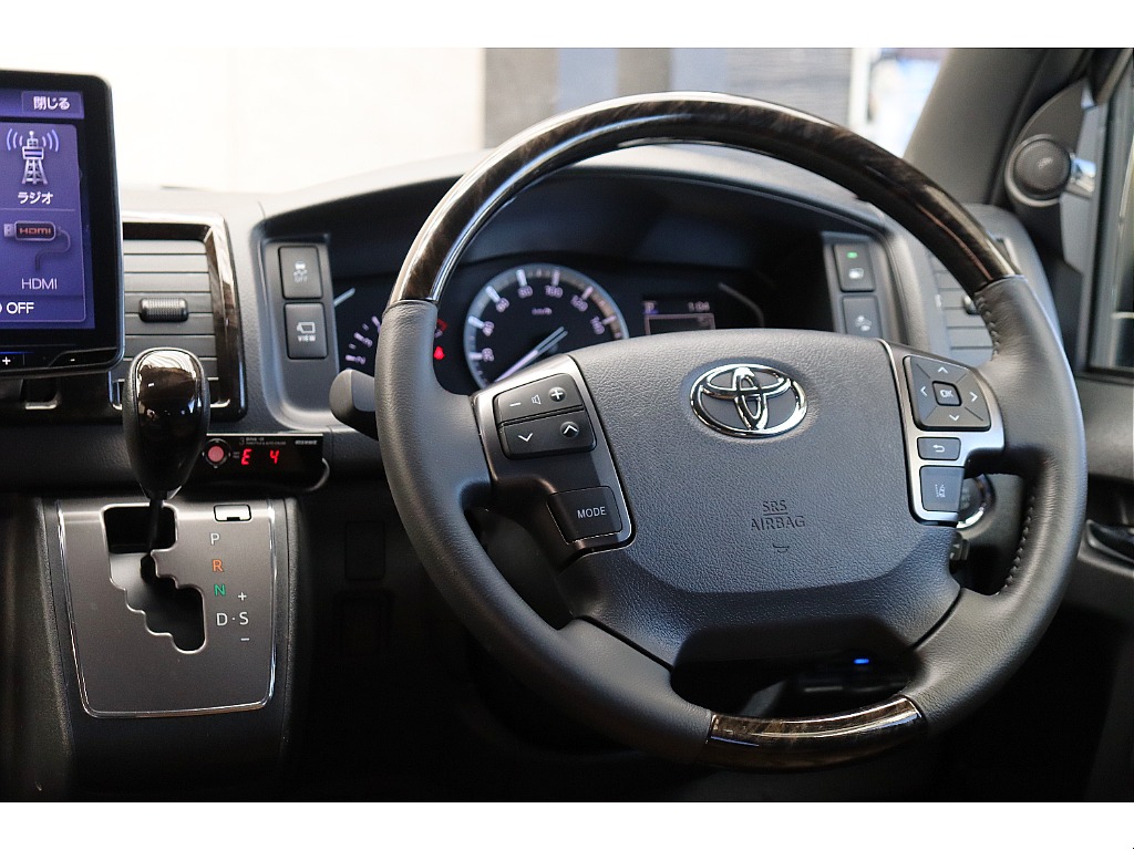 トヨタ ハイエースバン(52枚目)