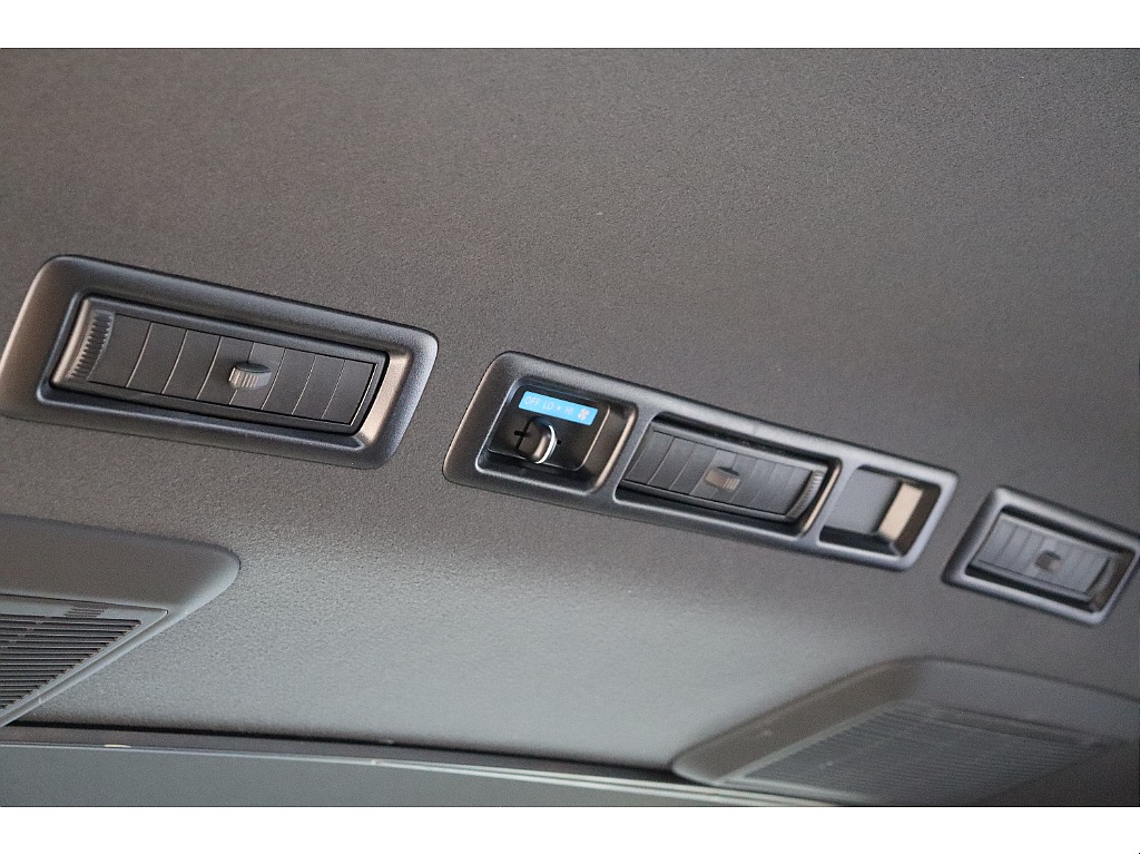 トヨタ ハイエースバン(54枚目)