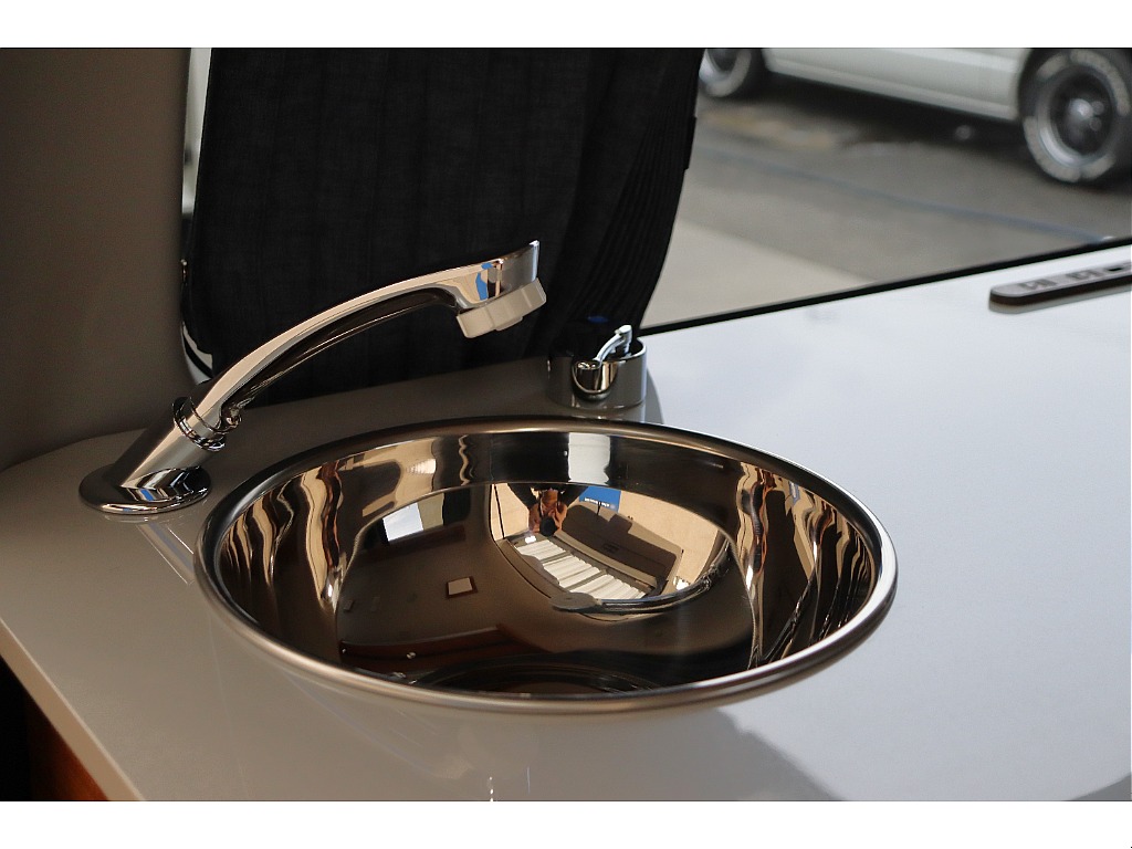 トヨタ ハイエース(41枚目)