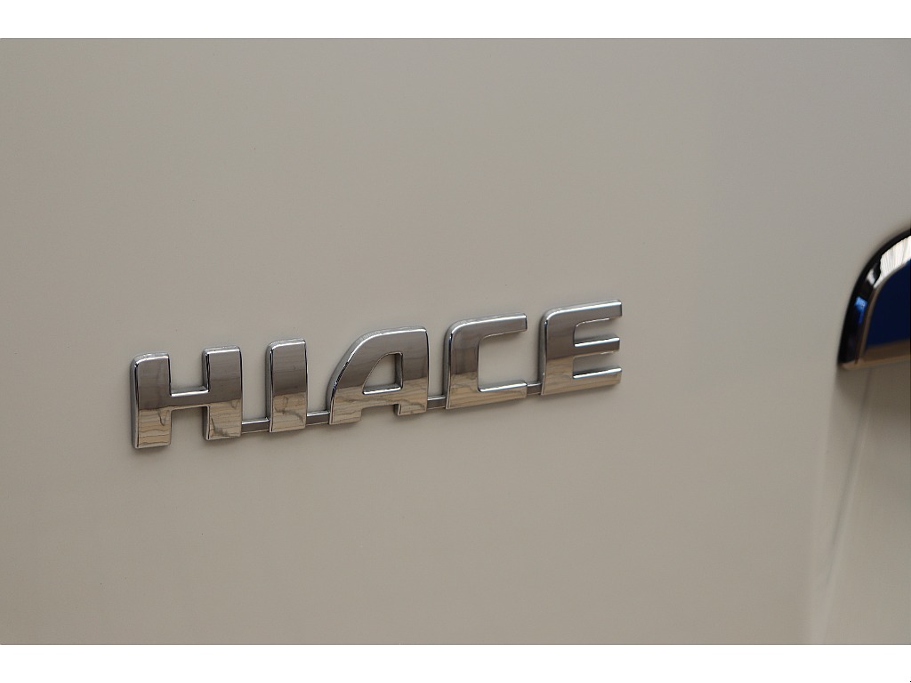 トヨタ ハイエースバン(41枚目)