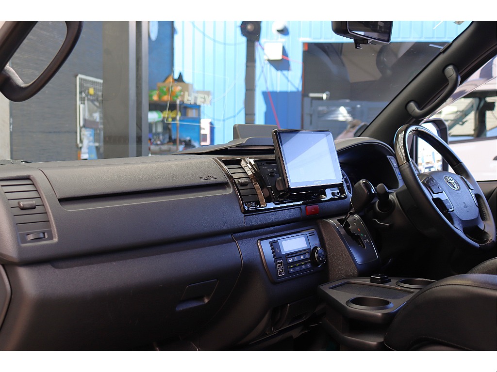 トヨタ ハイエースバン(51枚目)