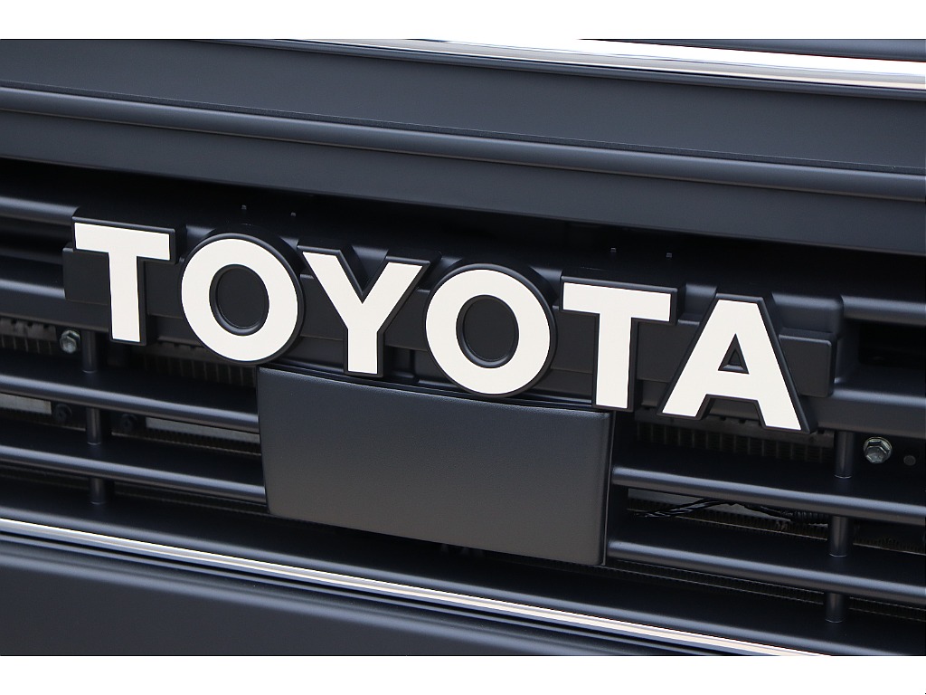 トヨタ ハイエースバン(32枚目)