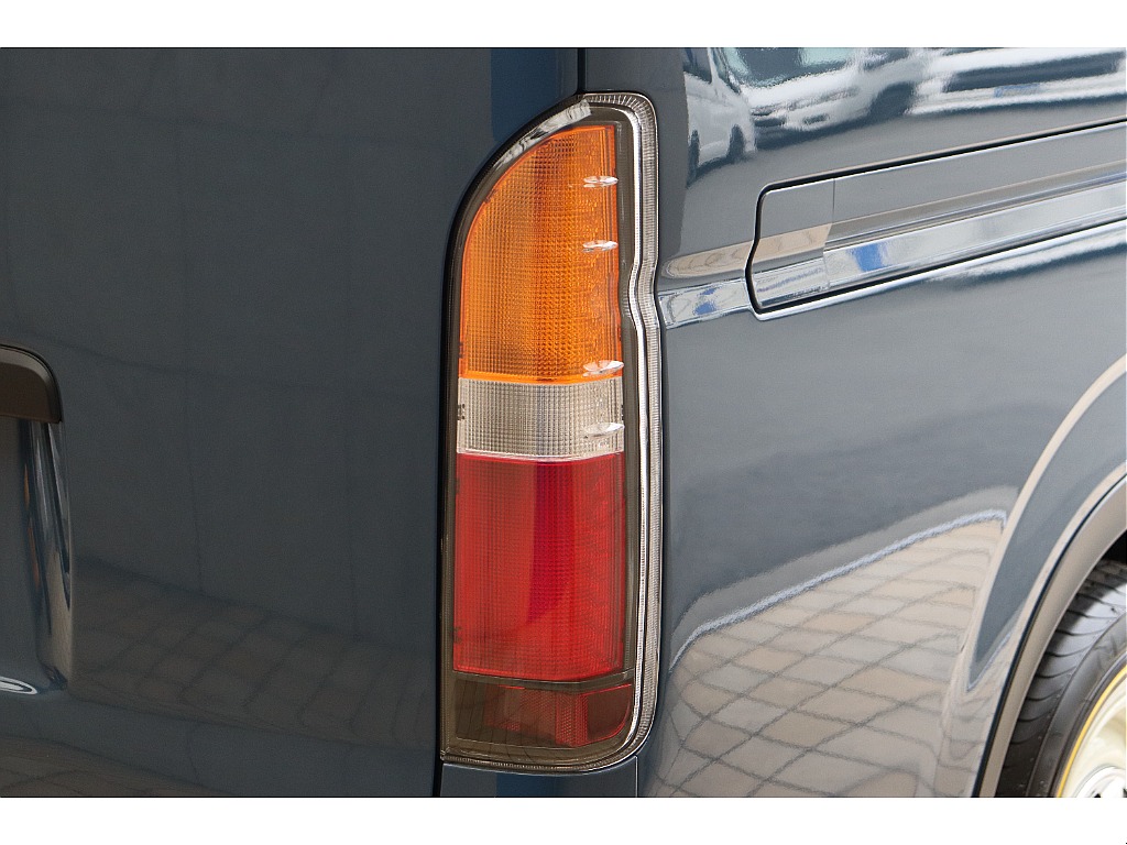 トヨタ ハイエースバン(37枚目)