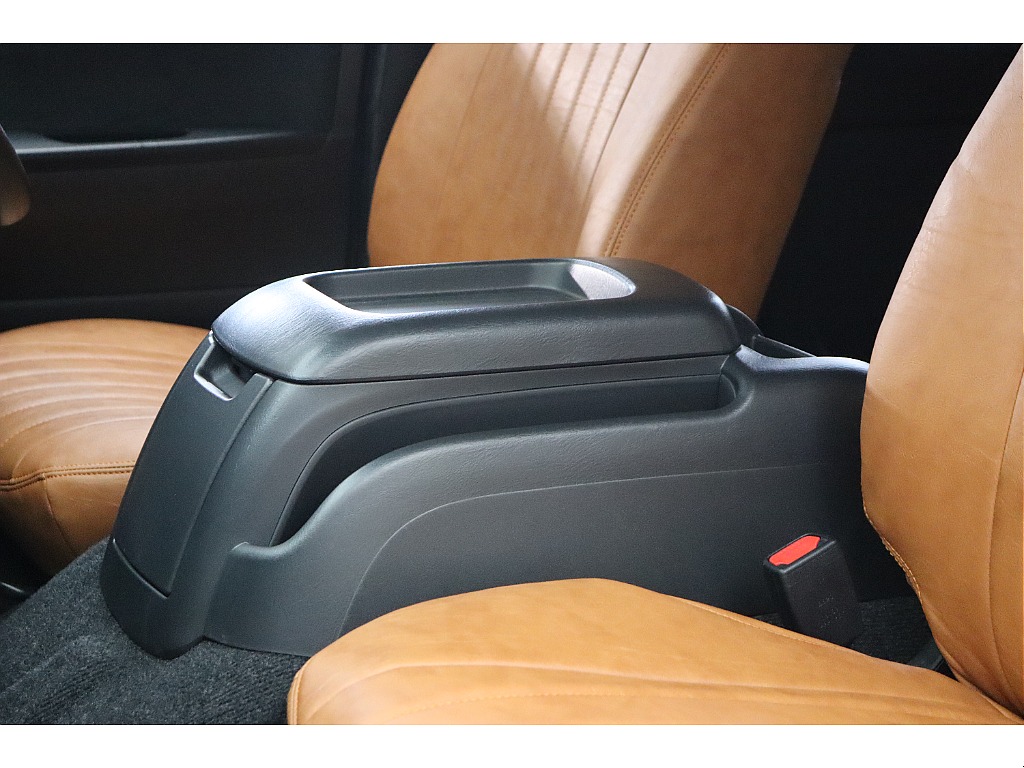 トヨタ ハイエースバン(50枚目)